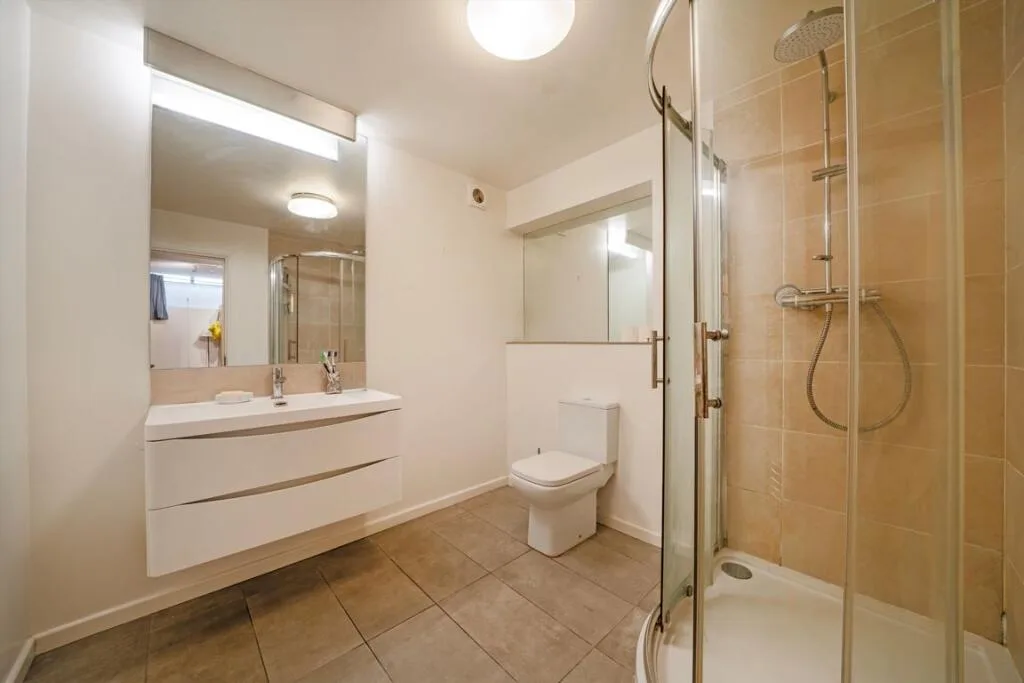 Studio flat for rent