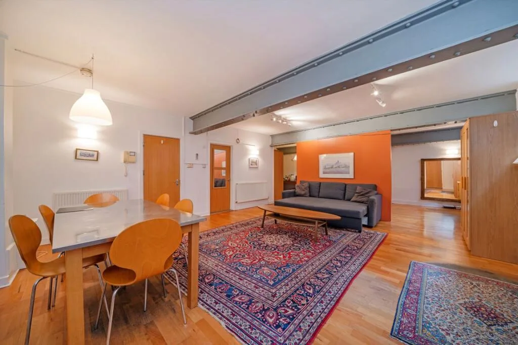 Studio flat for rent