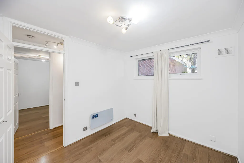 2 bedroom ground floor flat for rent