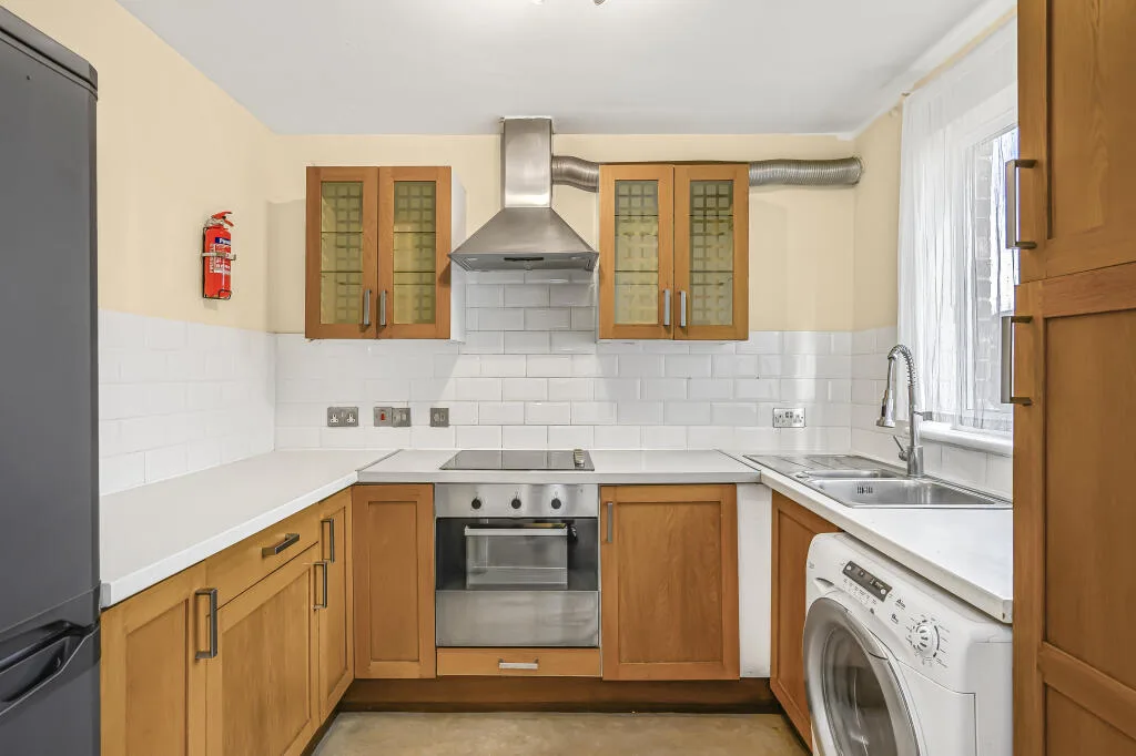 2 bedroom ground floor flat for rent