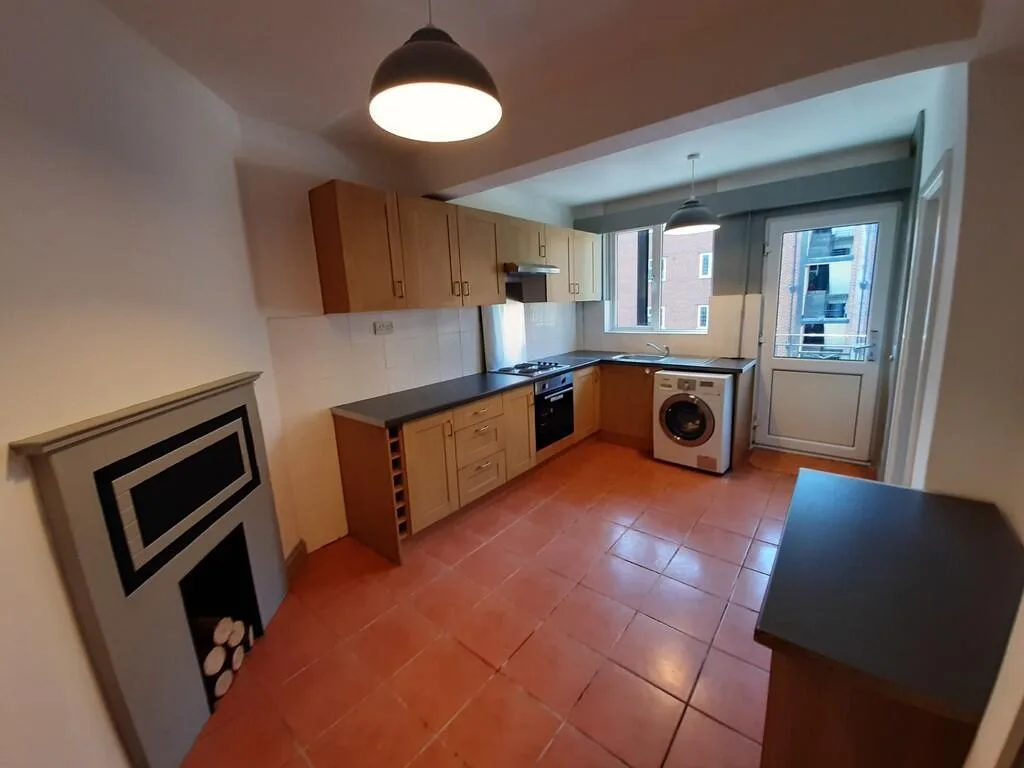 3 bedroom apartment for rent