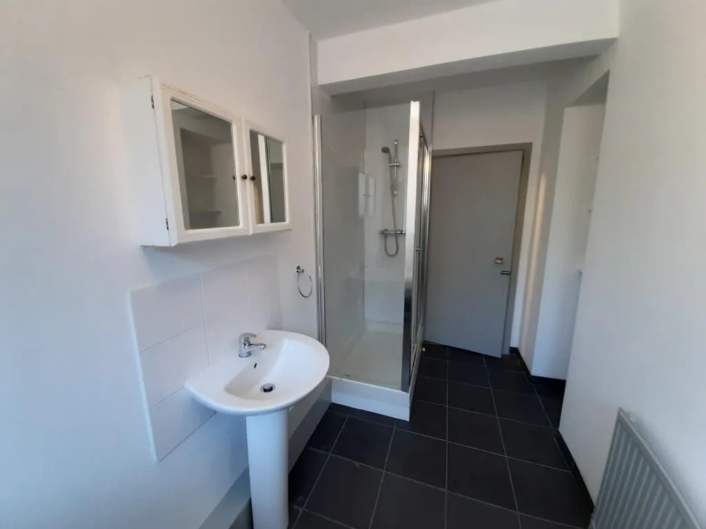 3 bedroom apartment for rent