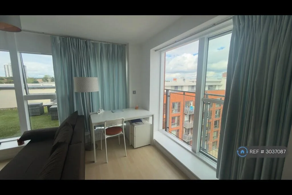3 bedroom penthouse for rent