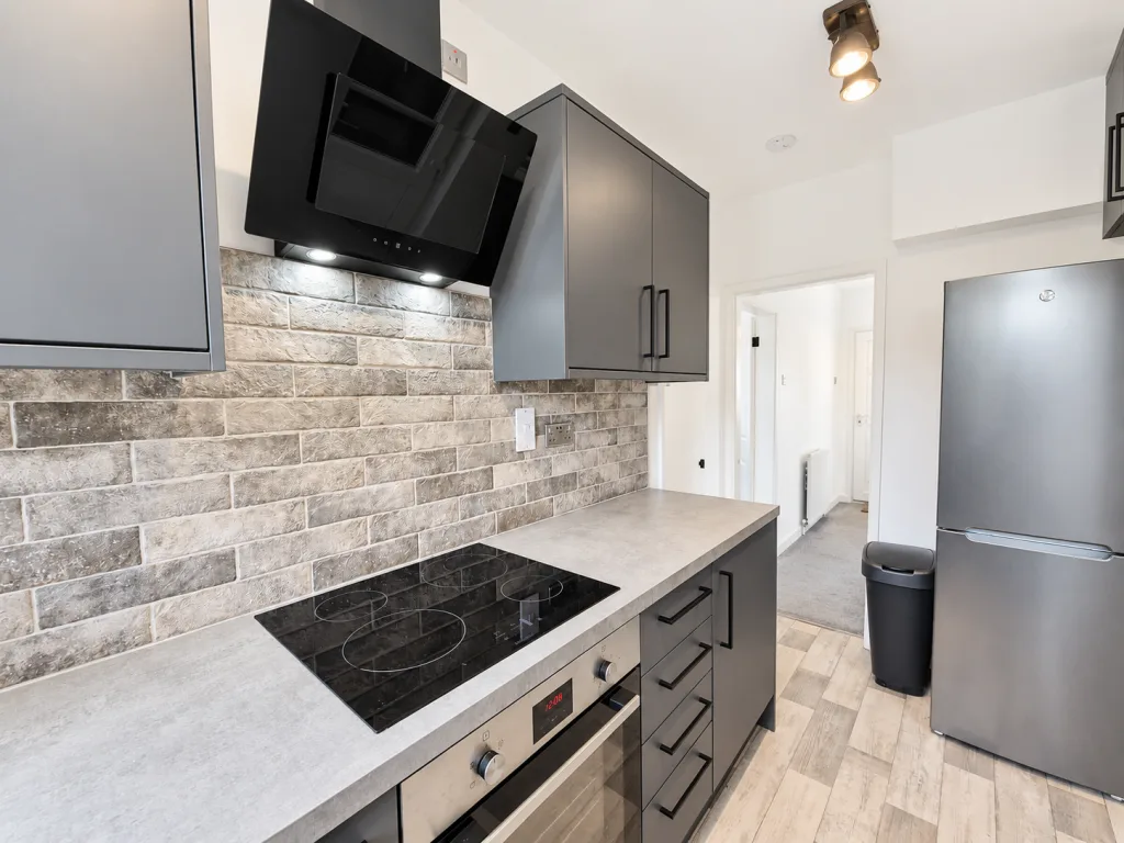 3 bedroom semi-detached house for rent