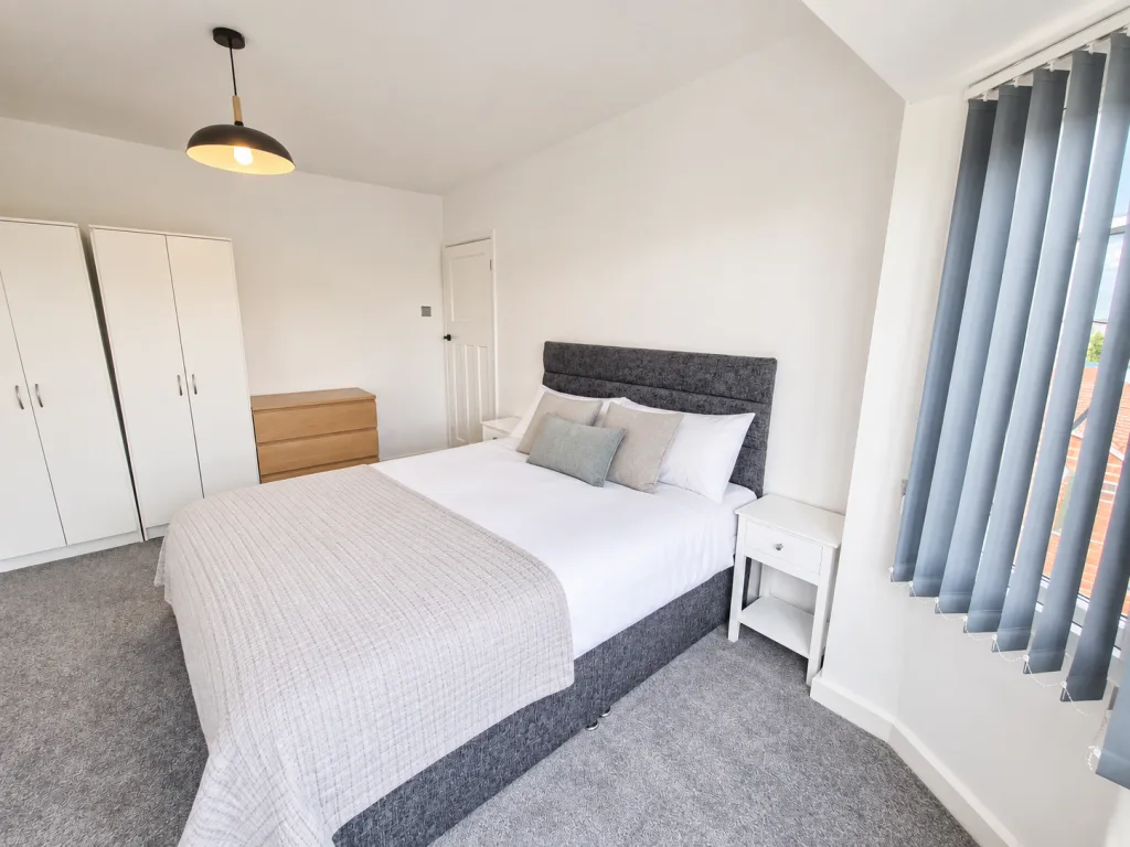 3 bedroom semi-detached house for rent
