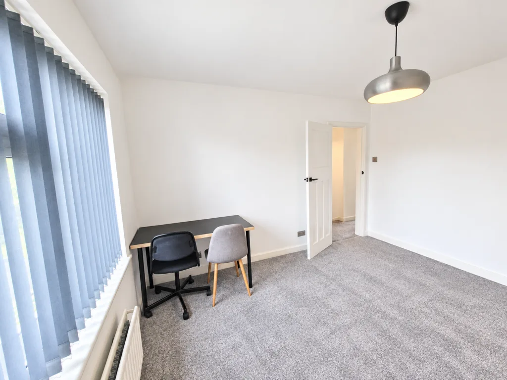 3 bedroom semi-detached house for rent