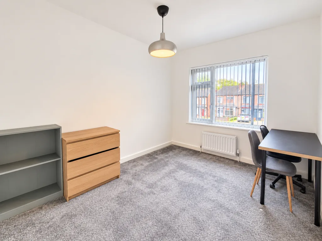 3 bedroom semi-detached house for rent