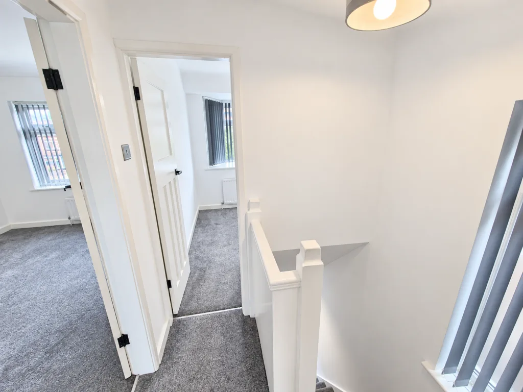3 bedroom semi-detached house for rent