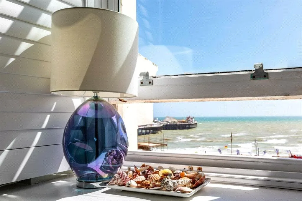 2 bedroom penthouse for rent