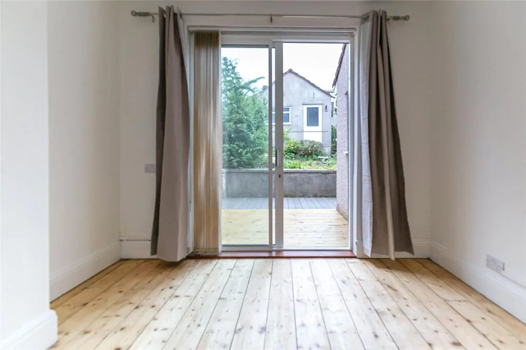 4 bedroom terraced house for rent