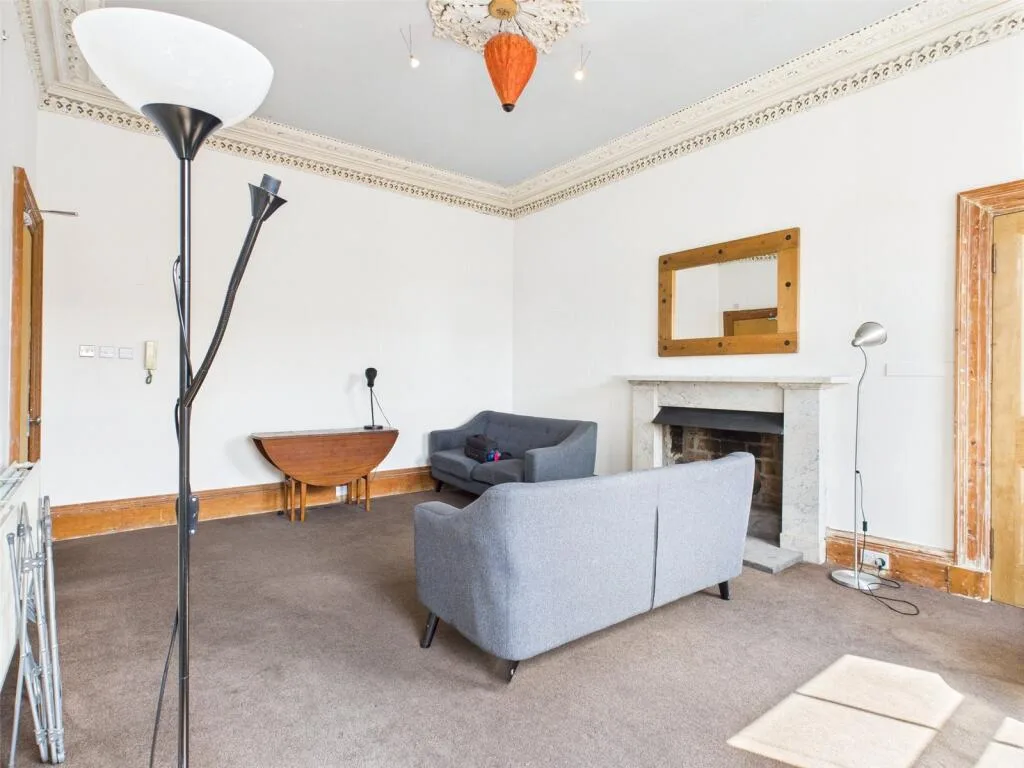 5 bedroom apartment for rent