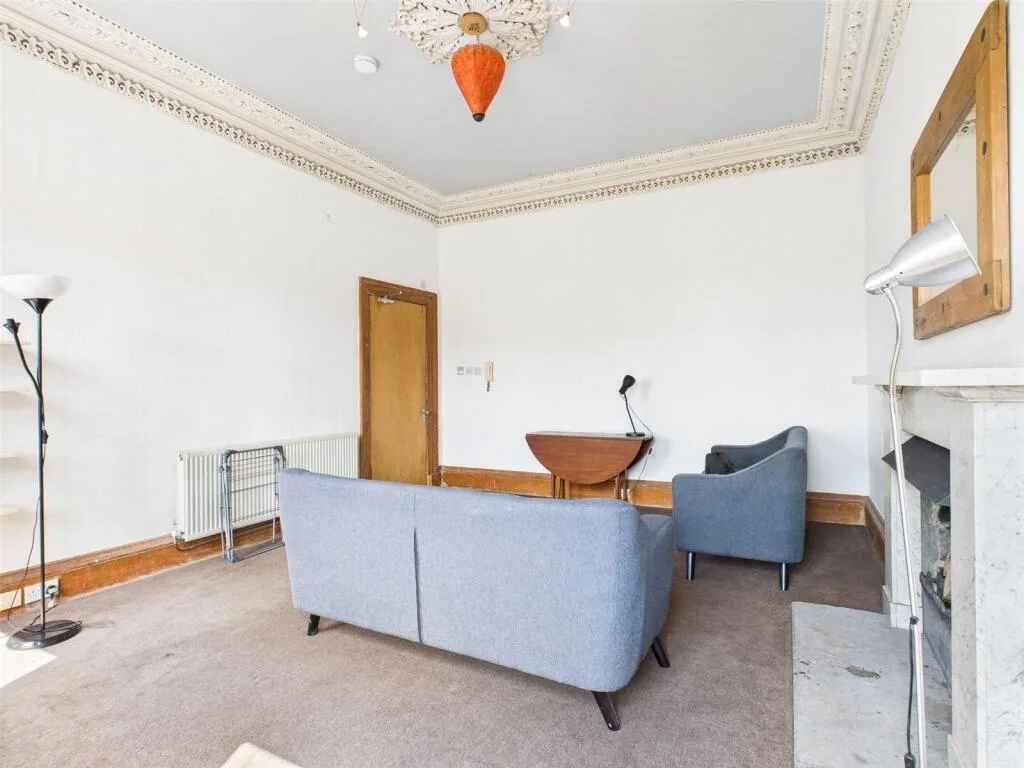 5 bedroom apartment for rent