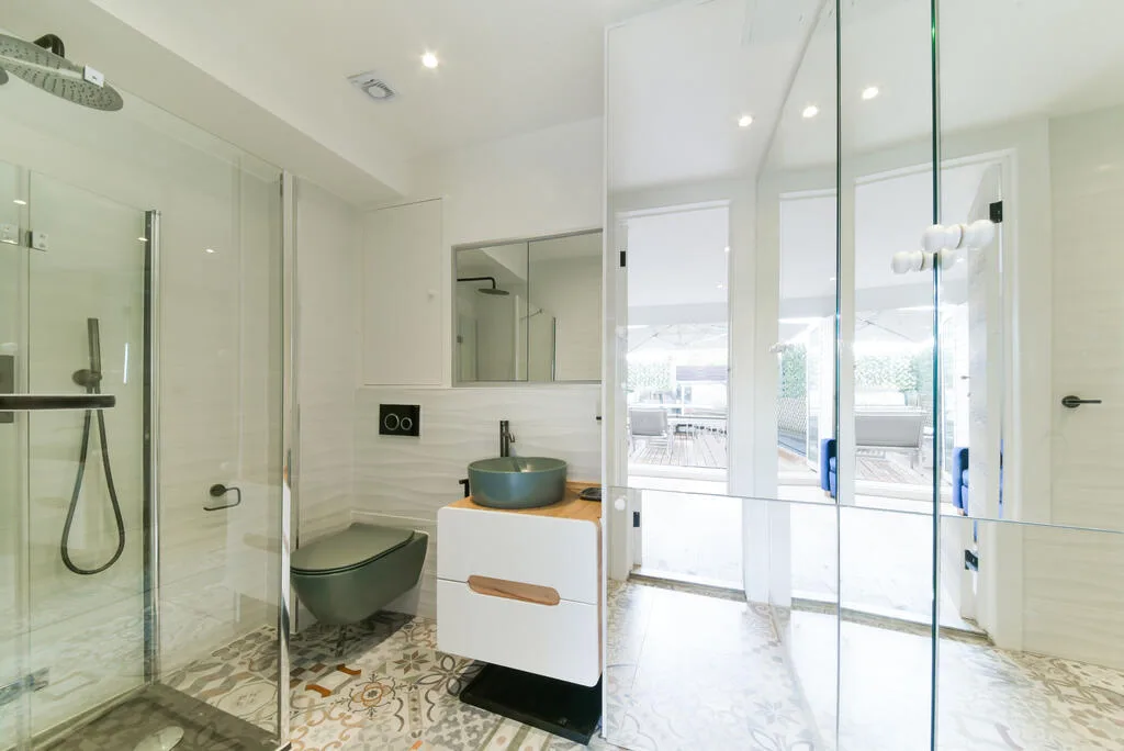 3 bedroom maisonette for rent