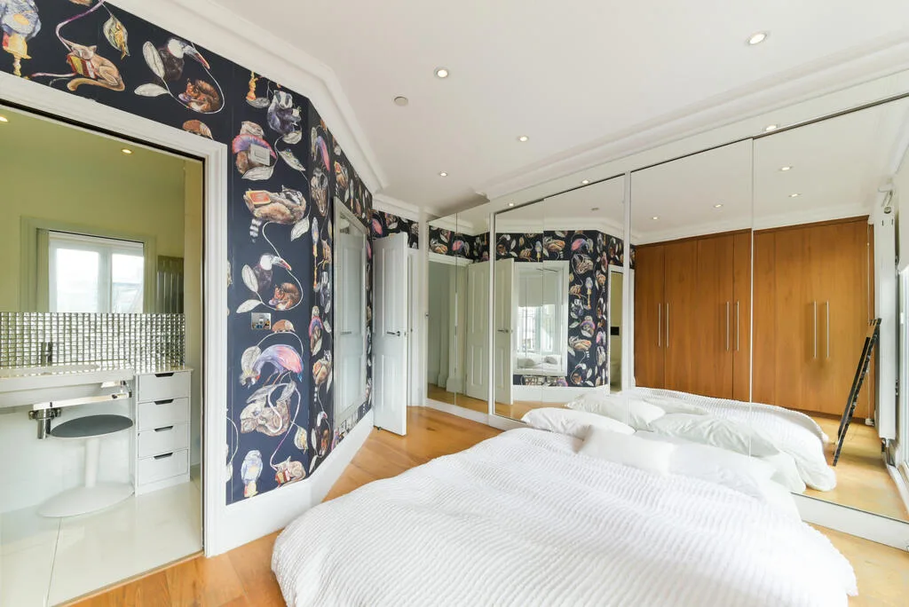 3 bedroom maisonette for rent