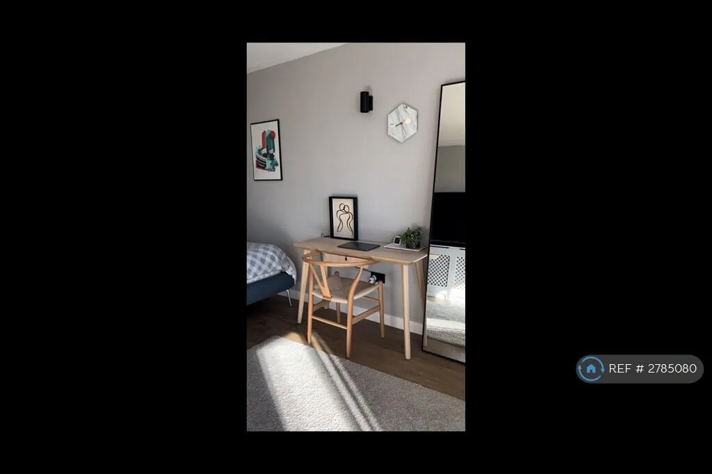 Studio flat for rent