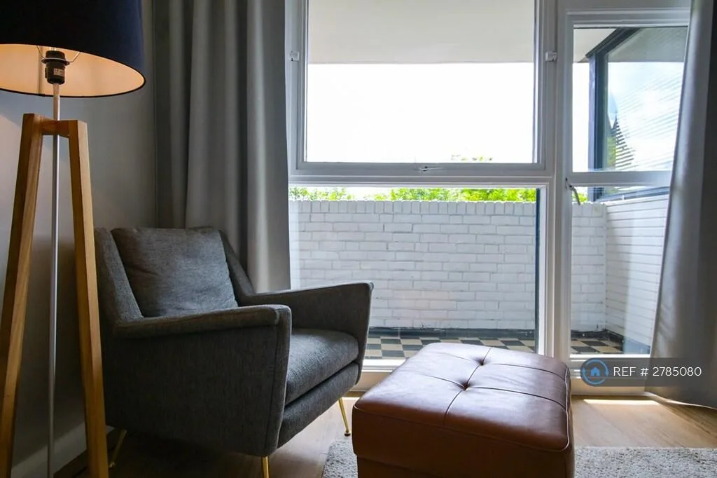 Studio flat for rent