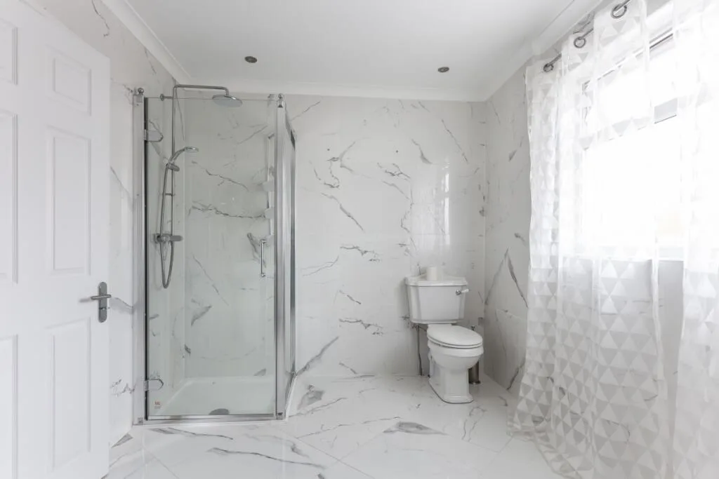 5 bedroom flat for rent