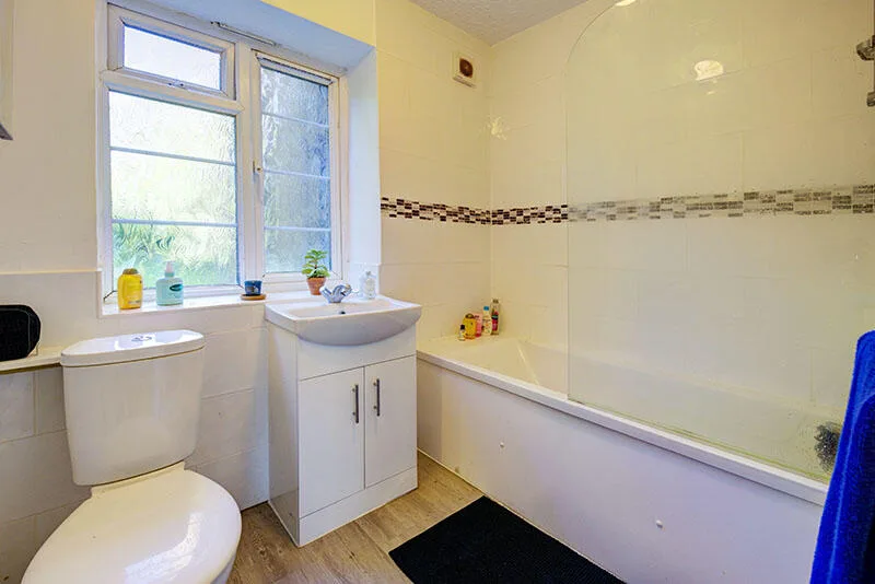 1 bedroom ground floor flat for rent