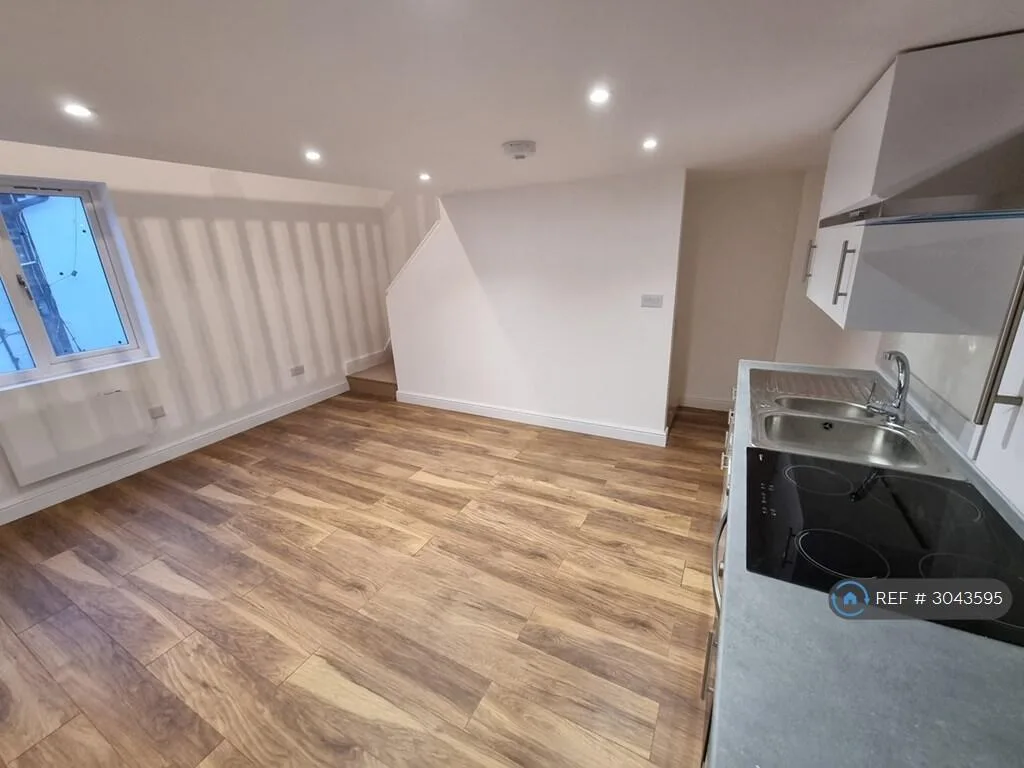 1 bedroom terraced house for rent