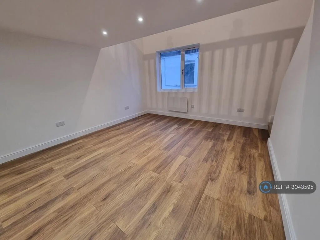 1 bedroom terraced house for rent