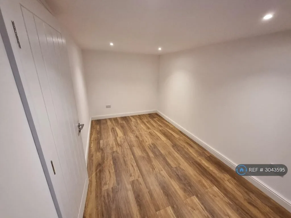1 bedroom terraced house for rent