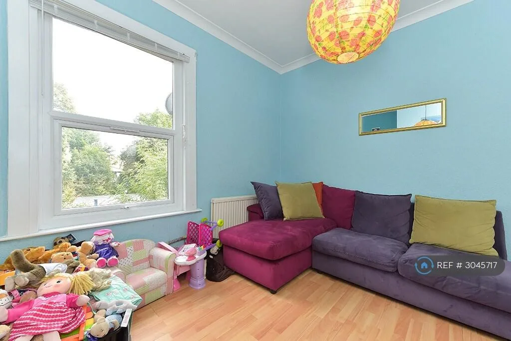 2 bedroom flat for rent