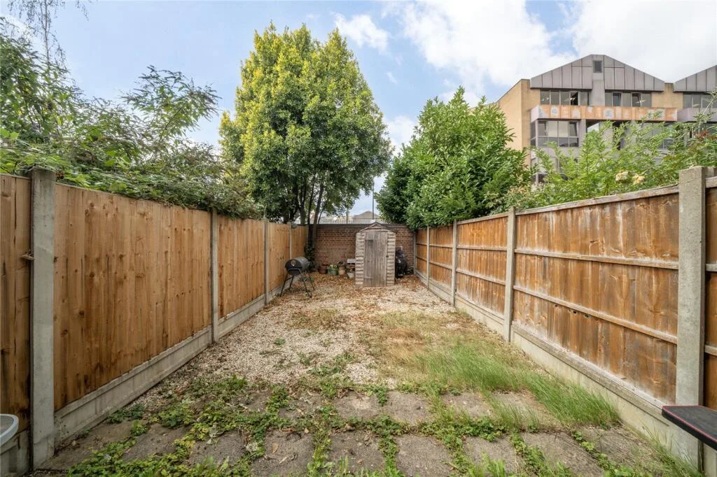 2 bedroom terraced house for rent