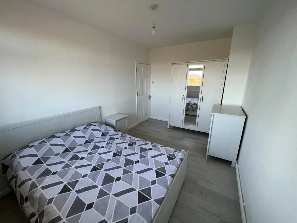3 bedroom maisonette for rent