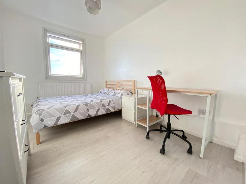 3 bedroom maisonette for rent