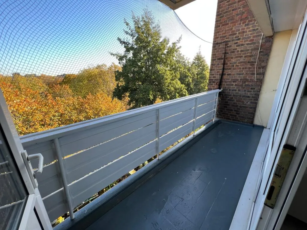 3 bedroom maisonette for rent