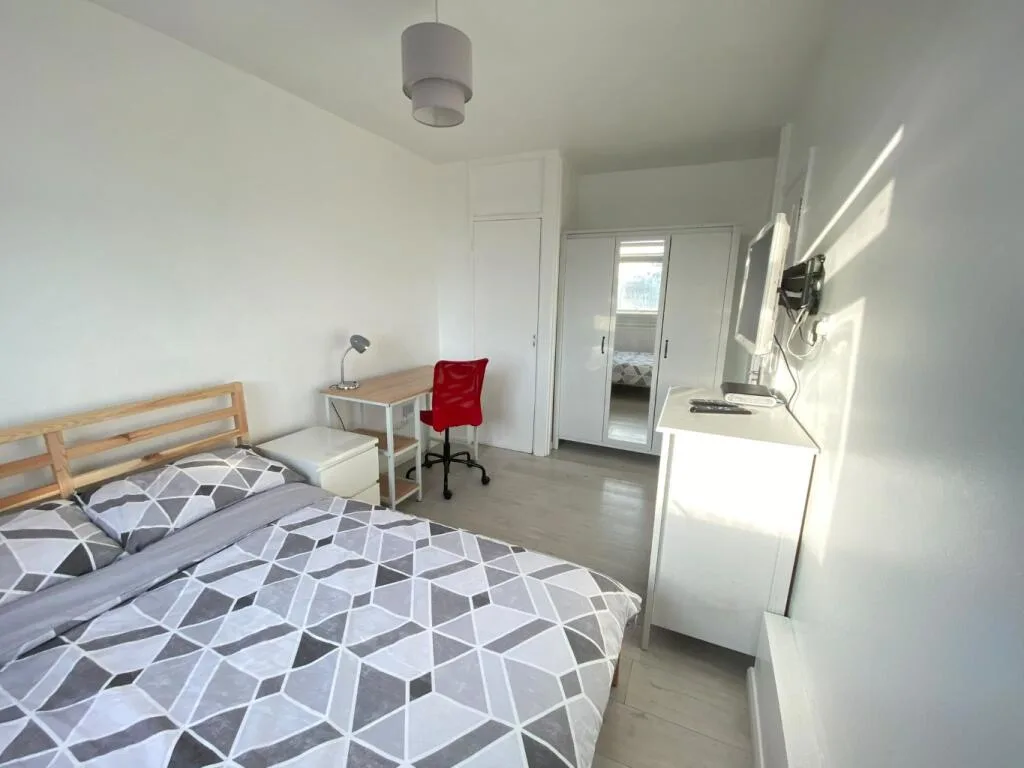 3 bedroom maisonette for rent