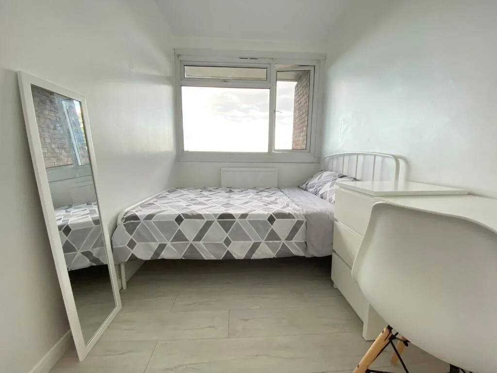 3 bedroom maisonette for rent