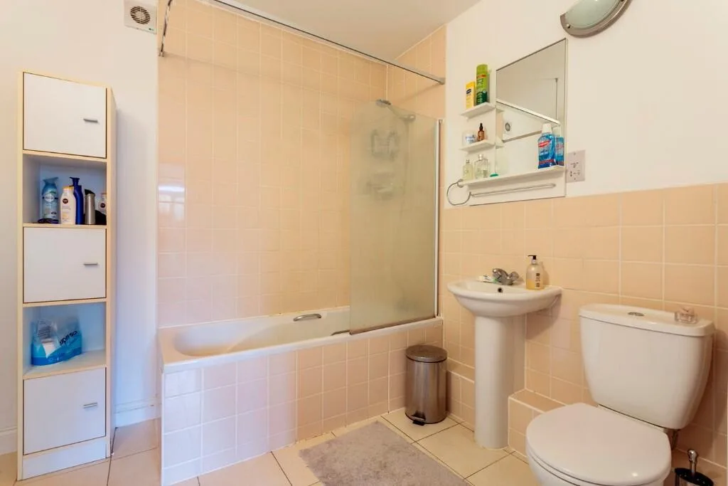 4 bedroom town house for rent