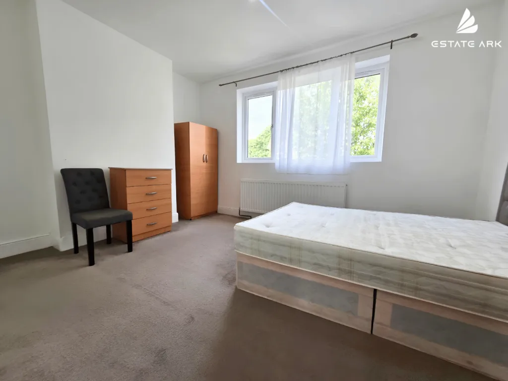 4 bedroom terraced house for rent