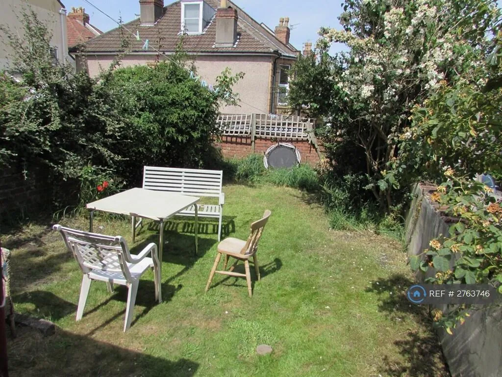 6 bedroom terraced house for rent