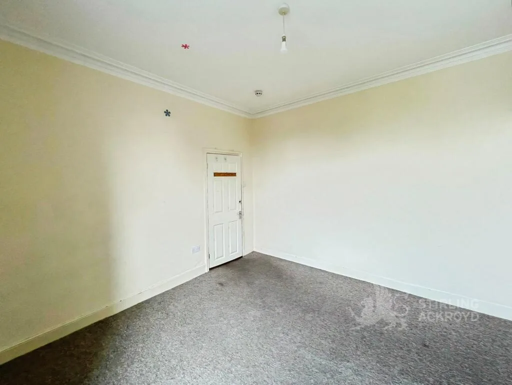 3 bedroom maisonette for rent