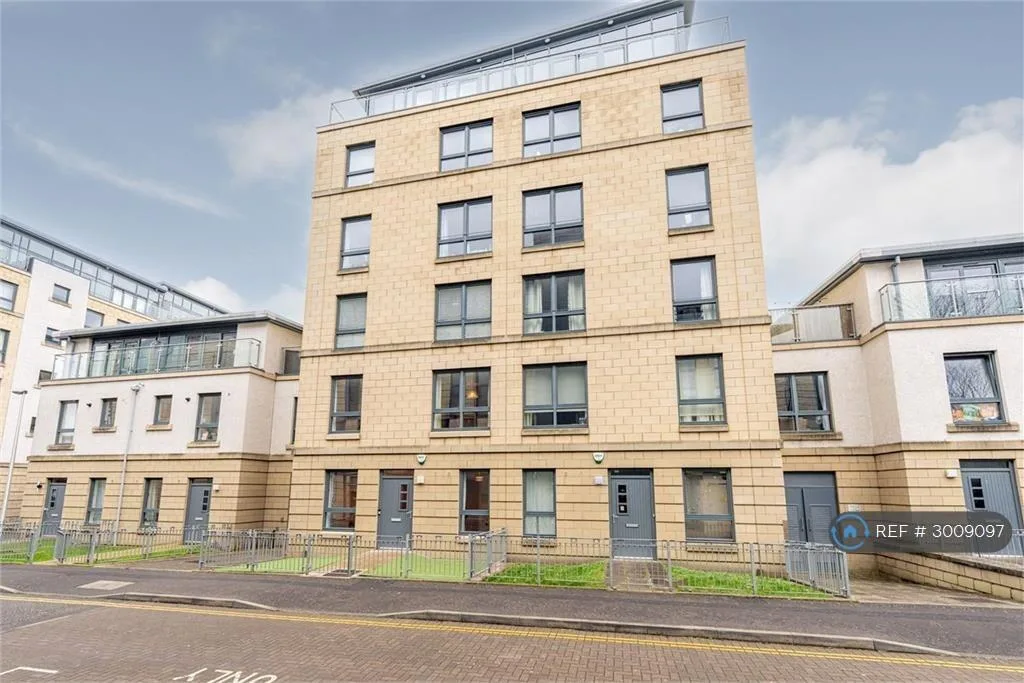 3 bedroom penthouse for rent