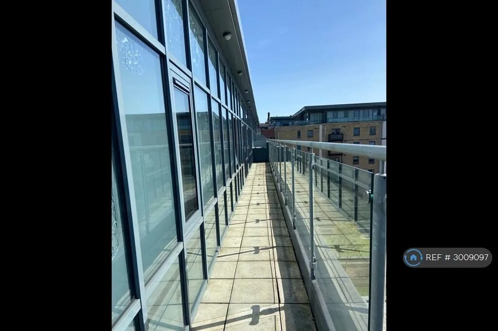 3 bedroom penthouse for rent