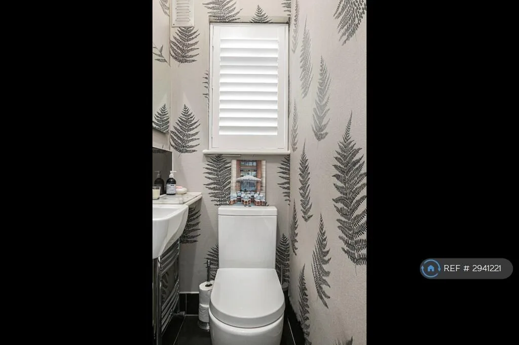 3 bedroom maisonette for rent