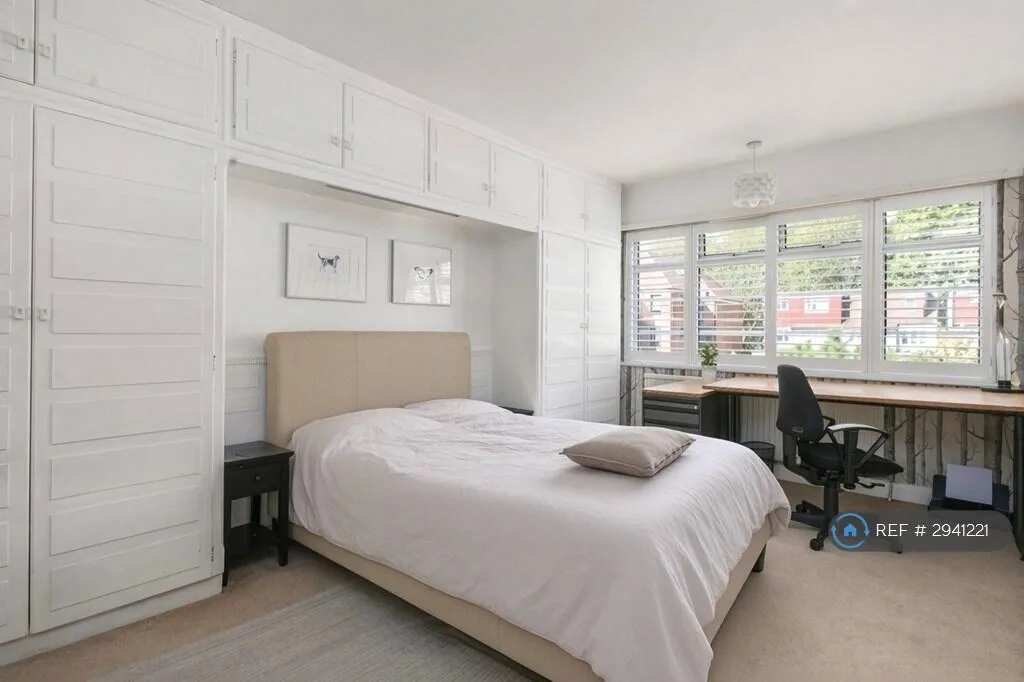 3 bedroom maisonette for rent