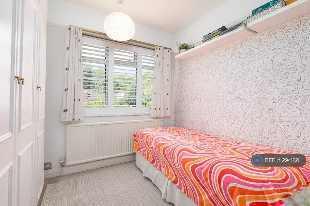 3 bedroom maisonette for rent