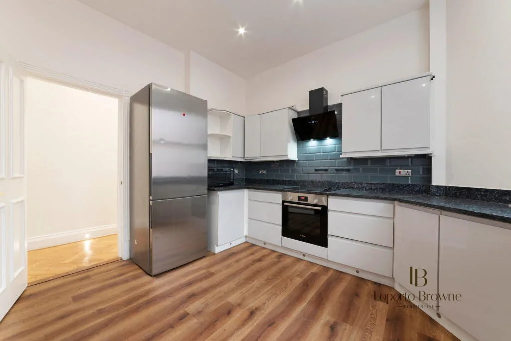 4 bedroom apartment for rent