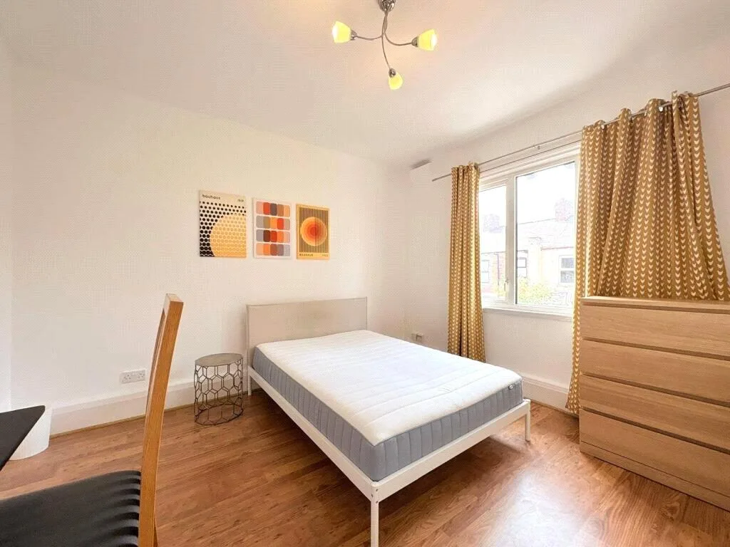 4 bedroom apartment for rent