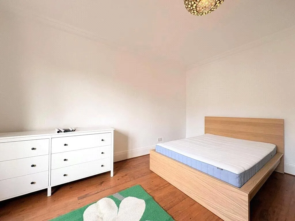 4 bedroom apartment for rent