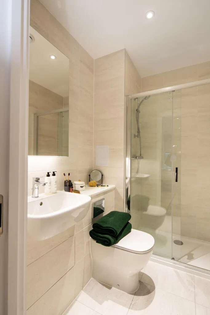 3 bedroom flat for rent