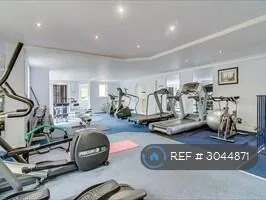 2 bedroom penthouse for rent