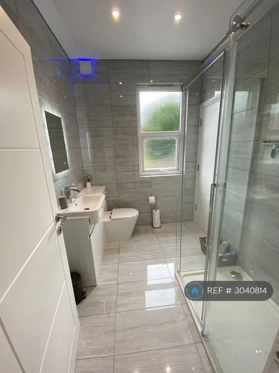 1 bedroom end of terrace house for rent