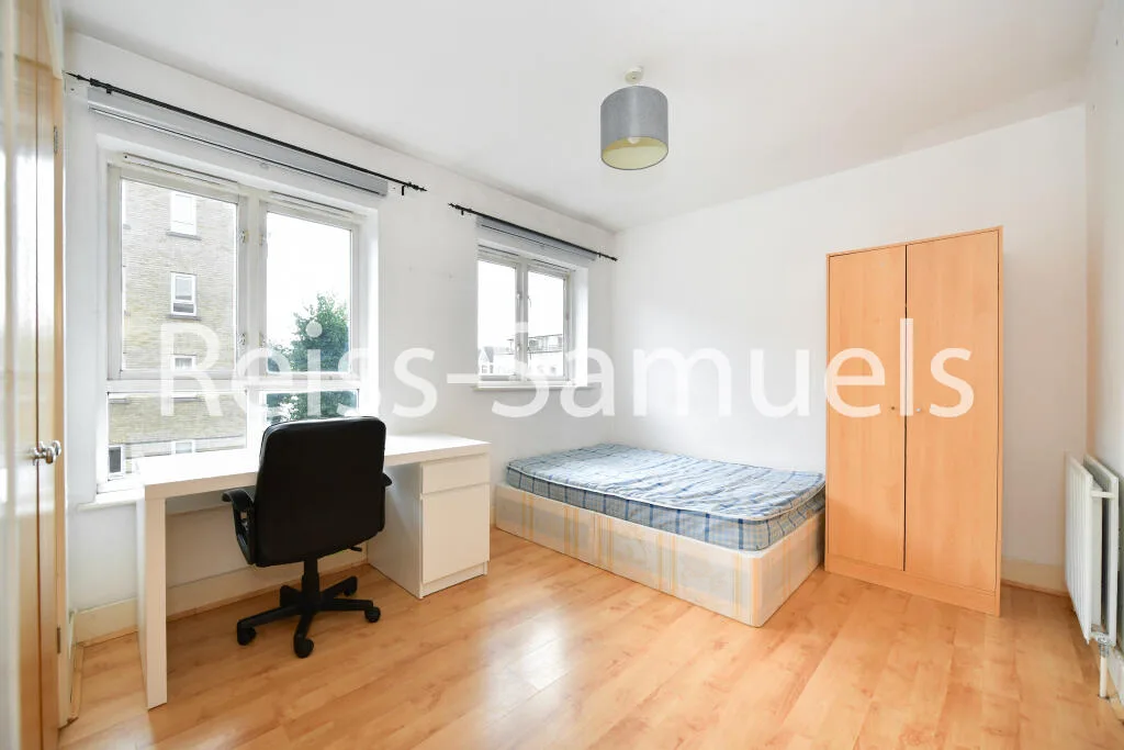 5 bedroom terraced house for rent