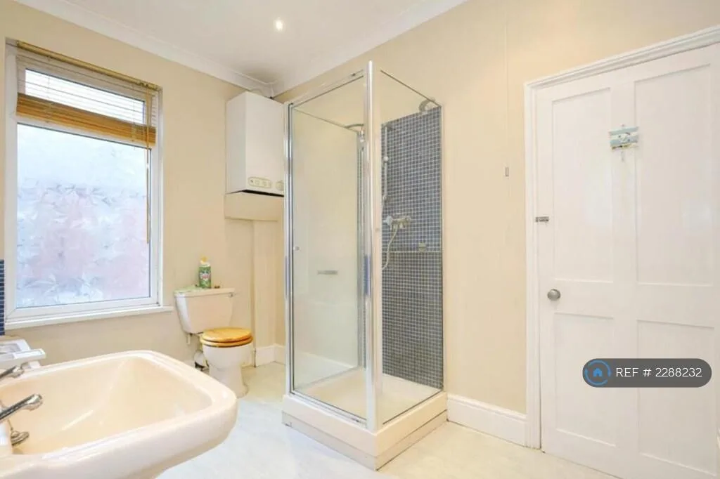 2 bedroom terraced house for rent