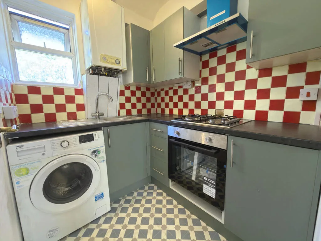 2 bedroom flat for rent